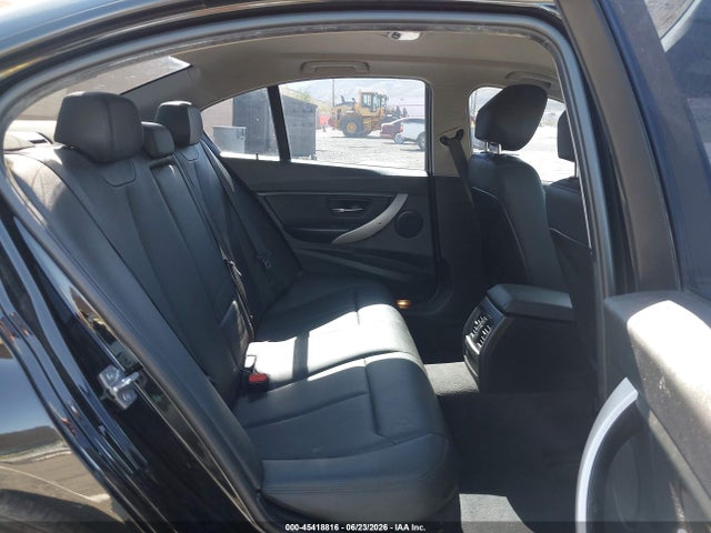 Продаж на аукціоні авто 2015 Bmw 320i, vin: WBA3B1C57FK136141, номер лоту: 45418816