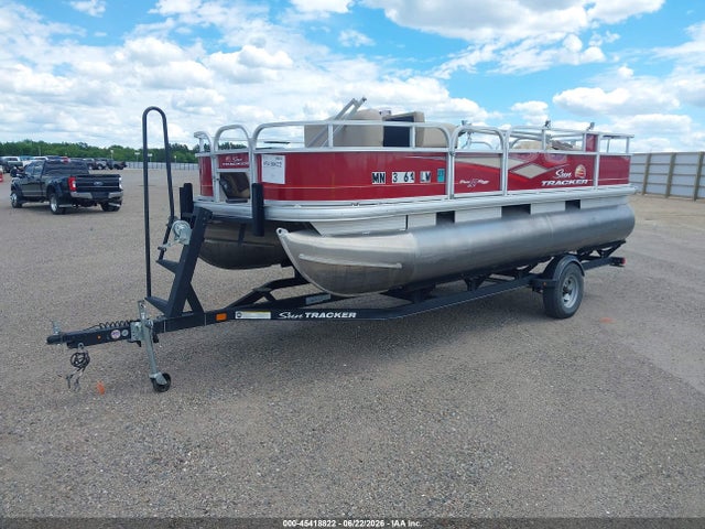 Suntracker 7j513tl15kb002824 2019 BUJ42131L819 Image 2