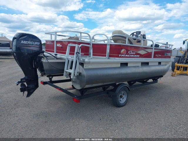 Suntracker 7j513tl15kb002824 2019 BUJ42131L819 Image 4