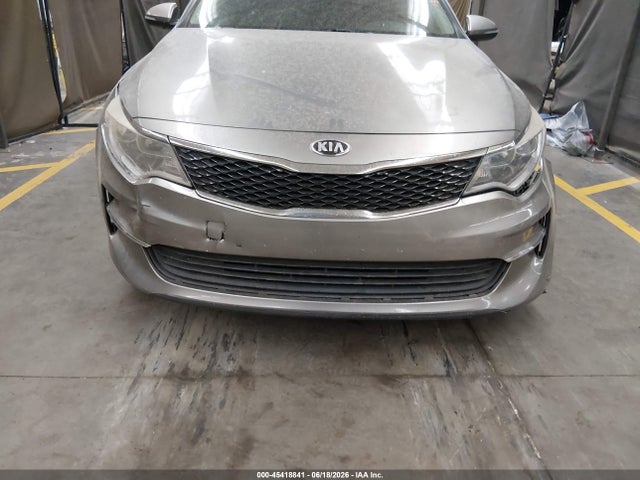 5XXGT4L31JG212117 KIA Optima Lx