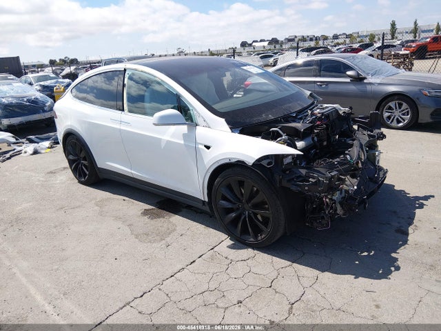 5YJXCBE2XLF282276 auction archive image