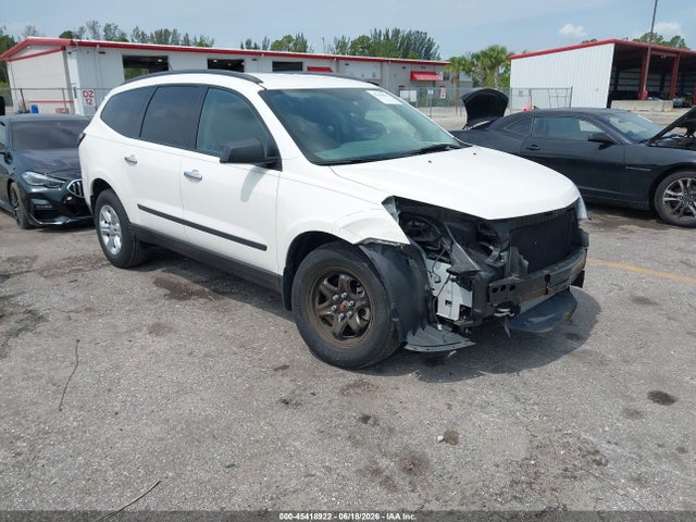 Chevrolet Traverse Ls 2014 1GNKRFED4EJ155351 главное изображение