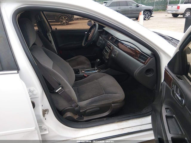 2G1WB5E32G1184594 Chevrolet Impala Limited Lt