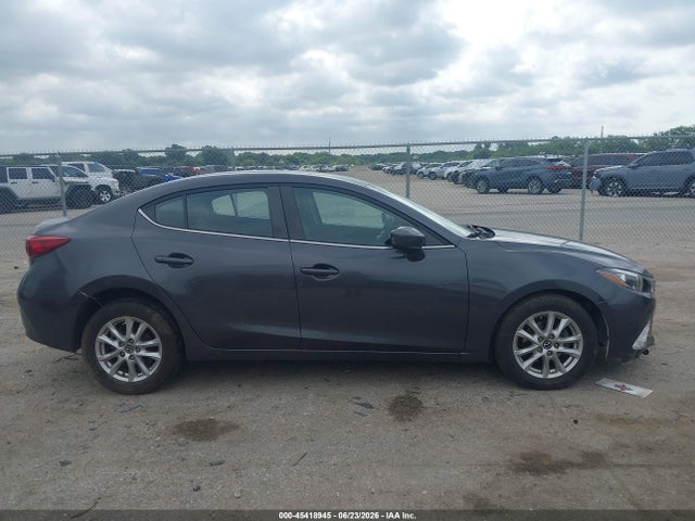Продажа на аукционе авто 2016 Mazda Mazda3 I Sport, vin: JM1BM1U78G1316115, номер лота: 45418945