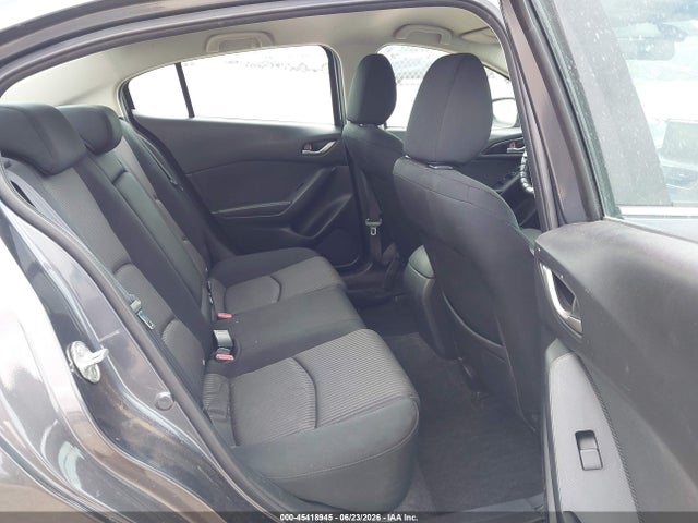 Продажа на аукционе авто 2016 Mazda Mazda3 I Sport, vin: JM1BM1U78G1316115, номер лота: 45418945