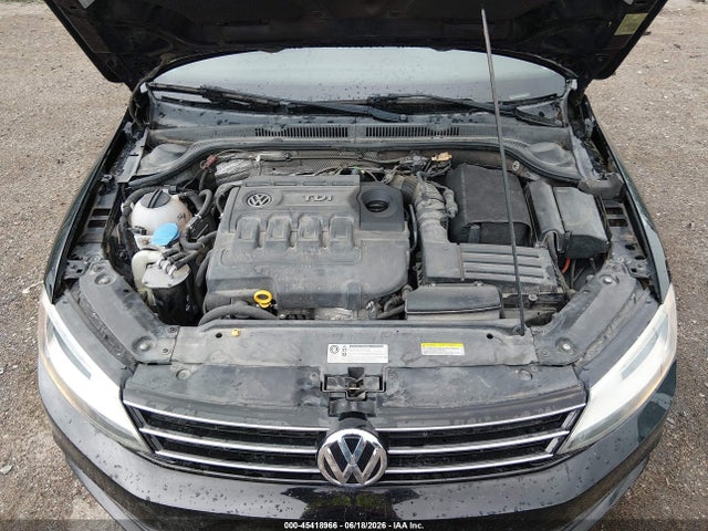 3VWLA7AJ0FM328323 Volkswagen Jetta 2.0l Tdi S