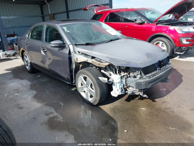 Продажа на аукционе авто 2013 Volkswagen Passat 2.5l Se, vin: 1VWBP7A39DC046384, номер лота: 45418978
