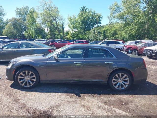 Продаж на аукціоні авто 2018 Chrysler 300 Limited, vin: 2C3CCAEG9JH193735, номер лоту: 45419027
