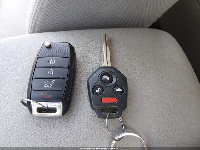 45419034 :رقم المزاد ، JF2SJAEC4HH523275 vin ، 2017 Subaru Forester 2.5i Premium مزاد بيع