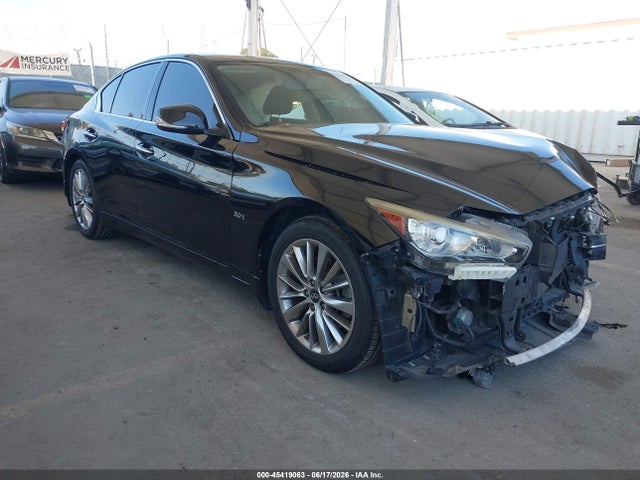 Infiniti Q50 3.0t Luxe 2018 JN1EV7APXJM360546 main image