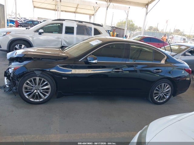JN1EV7APXJM360546 Infiniti Q50 3.0t Luxe