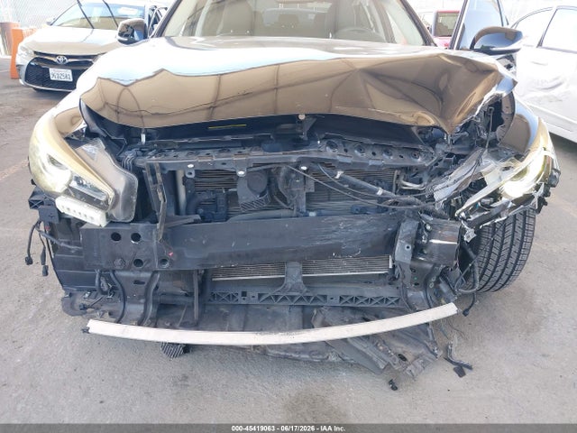 JN1EV7APXJM360546 Infiniti Q50 3.0t Luxe