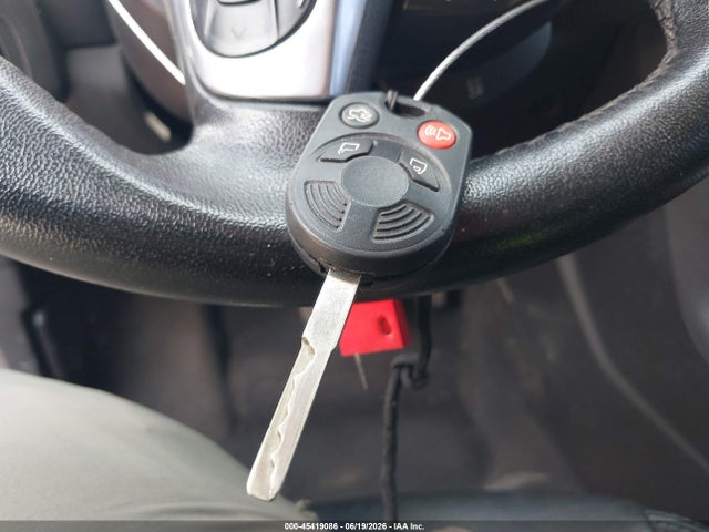 45419086 :رقم المزاد ، 1FADP3K23EL425317 vin ، 2014 Ford Focus Se مزاد بيع