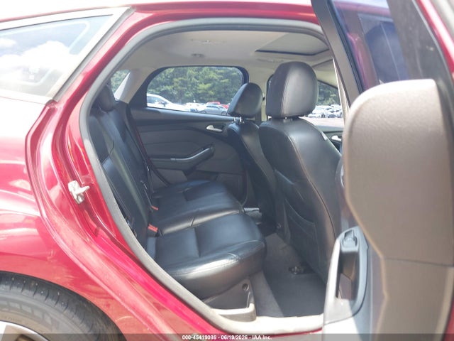 45419086 :رقم المزاد ، 1FADP3K23EL425317 vin ، 2014 Ford Focus Se مزاد بيع