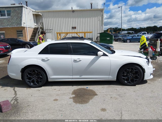 45419114 :رقم المزاد ، 2C3CCABT9LH141879 vin ، 2020 Chrysler 300 300s مزاد بيع