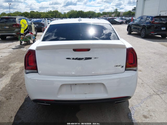 45419114 :رقم المزاد ، 2C3CCABT9LH141879 vin ، 2020 Chrysler 300 300s مزاد بيع