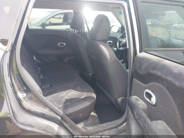 KIA Soul 2016 KNDJN2A2XG7252521 Image 8