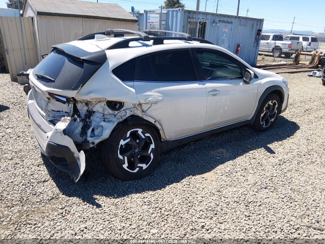 Subaru Crosstrek Limited 2022 JF2GTHMC1N8272964 Image 4