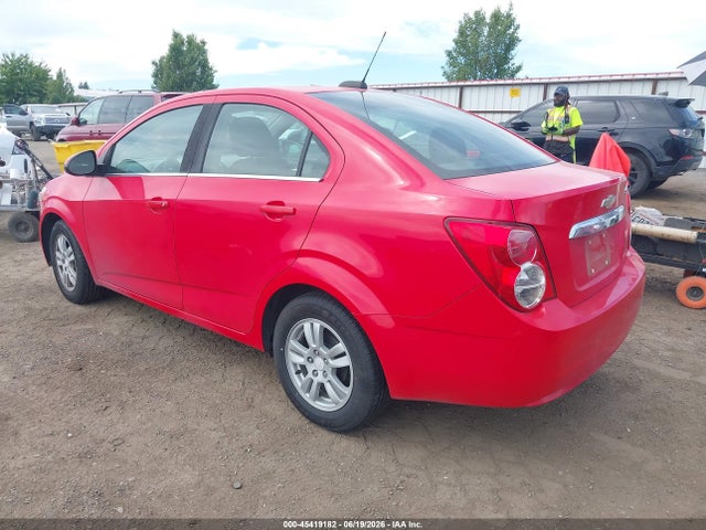 Chevrolet Sonic Lt Auto 2016 1G1JC5SG6G4150905 Image 3