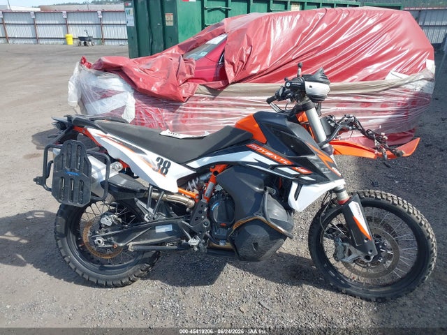 KTM 890 Adventure R 2021 VBKTR6409MM810191 Image 11