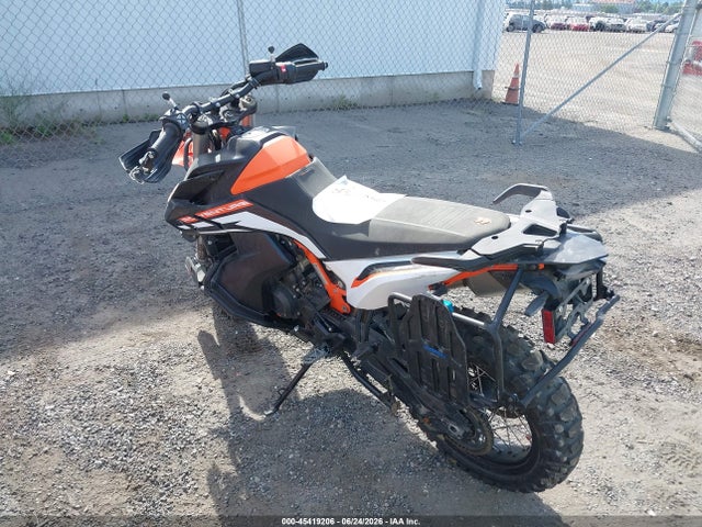 KTM 890 Adventure R 2021 VBKTR6409MM810191 Image 3