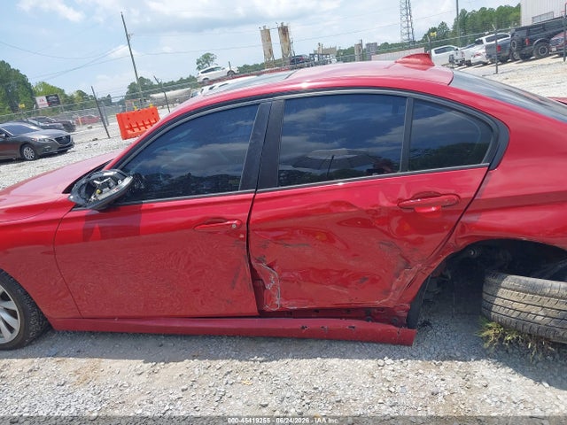 BMW 320i 2018 WBA8A9C59JK623082 Image 15