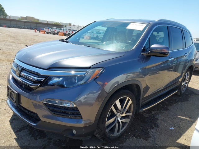 Honda Pilot Touring 2016 5FNYF5H94GB026405 Image 2