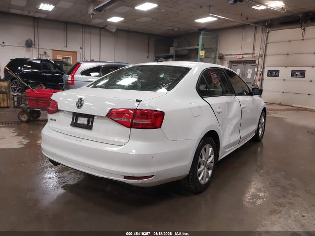 Продажа на аукционе авто 2015 Volkswagen Jetta 2.0l S, vin: 3VW2K7AJ5FM225116, номер лота: 45419357