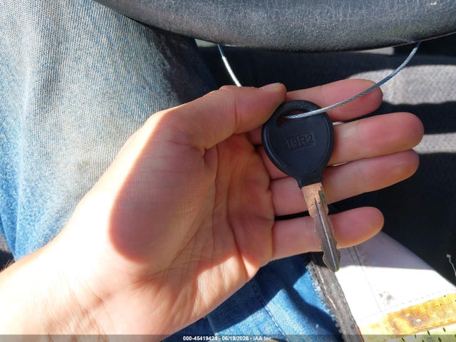 45419424 :رقم المزاد ، 1B7HG48N32S641737 vin ، 2002 Dodge Dakota Slt مزاد بيع