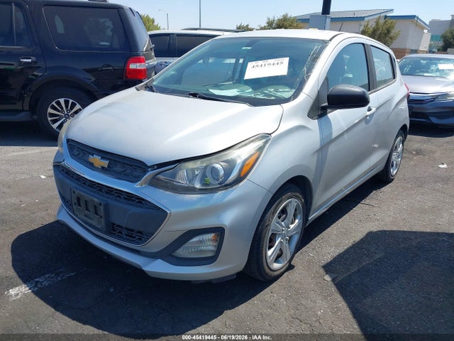 Chevrolet Spark Ls Cvt 2019 KL8CB6SA4KC732058 Image 2