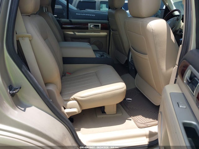 45419451 :رقم المزاد ، 5LMFU27526LJ14402 vin ، 2006 Lincoln Navigator Luxury/ultimate مزاد بيع