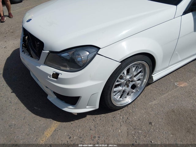Продаж на аукціоні авто 2012 Mercedes-benz C 300 Sport 4matic, vin: WDDGF8BBXCR230189, номер лоту: 45419461