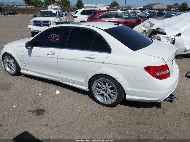 Продаж на аукціоні авто 2012 Mercedes-benz C 300 Sport 4matic, vin: WDDGF8BBXCR230189, номер лоту: 45419461