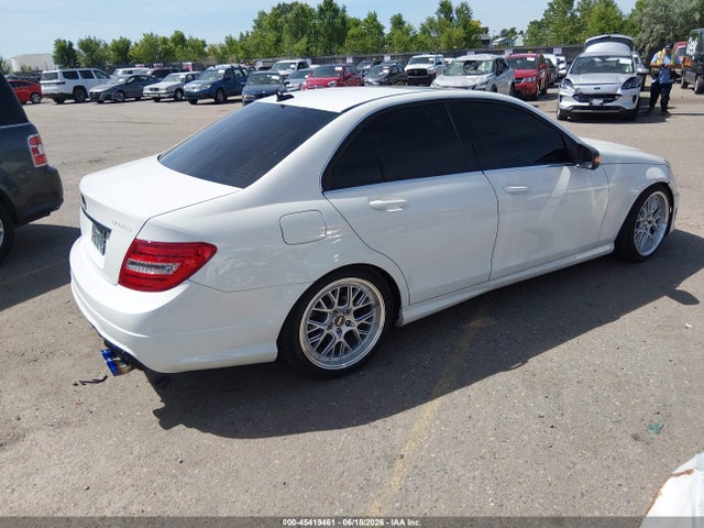 Продаж на аукціоні авто 2012 Mercedes-benz C 300 Sport 4matic, vin: WDDGF8BBXCR230189, номер лоту: 45419461