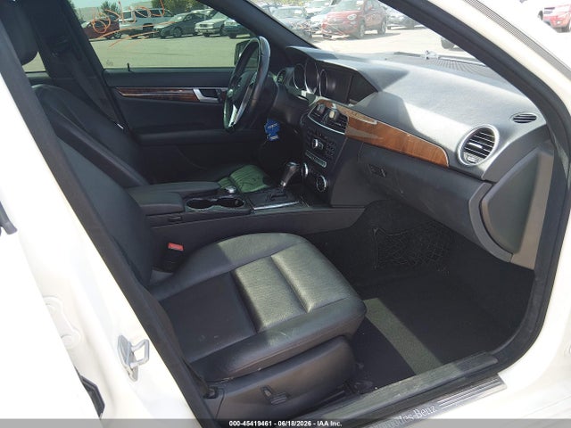 Продаж на аукціоні авто 2012 Mercedes-benz C 300 Sport 4matic, vin: WDDGF8BBXCR230189, номер лоту: 45419461