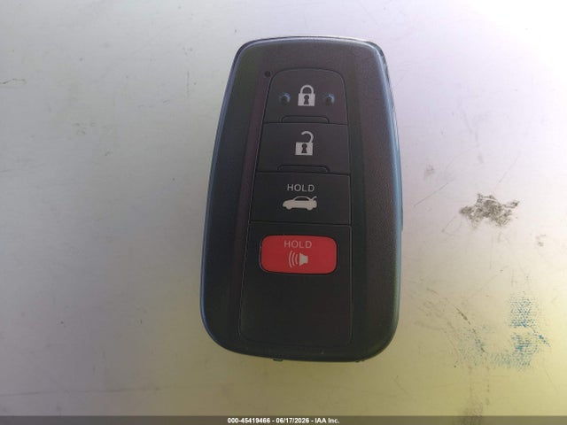 JTDEAMDE1NJ040749 Toyota Corolla Hybrid Le