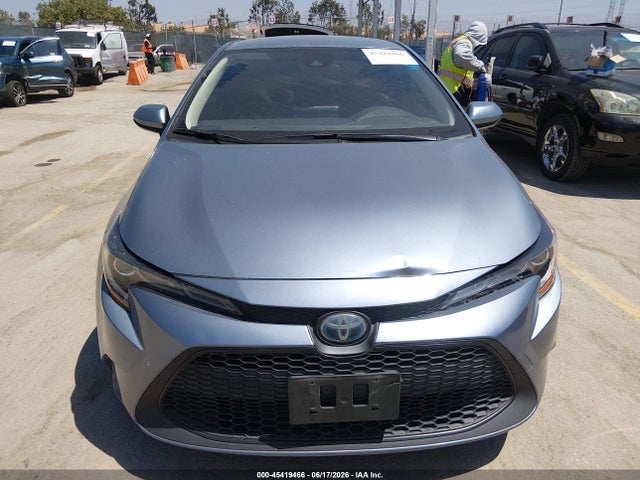 JTDEAMDE1NJ040749 Toyota Corolla Hybrid Le