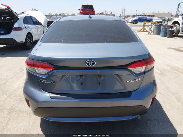 JTDEAMDE1NJ040749 Toyota Corolla Hybrid Le