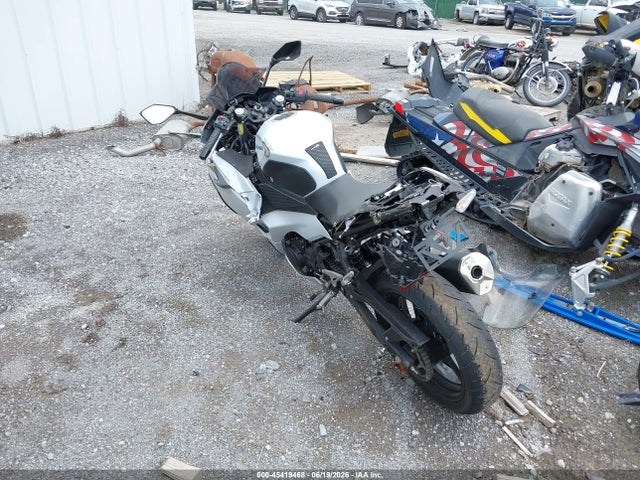 45419468 :رقم المزاد ، ML5EXGG13RDA18939 vin ، 2024 Kawasaki Ex500 مزاد بيع