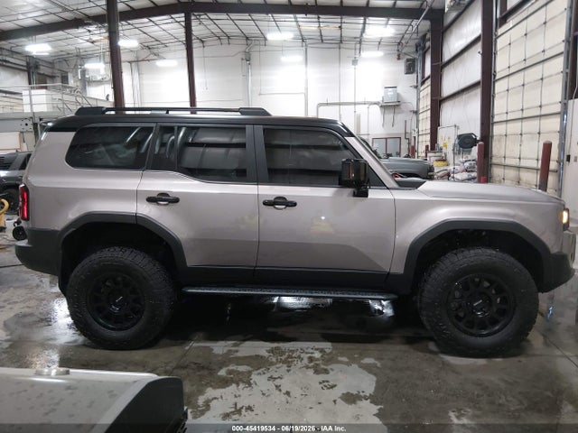 Toyota Land Cruiser 2026 JTEABFAJ7TK051752 Image 14