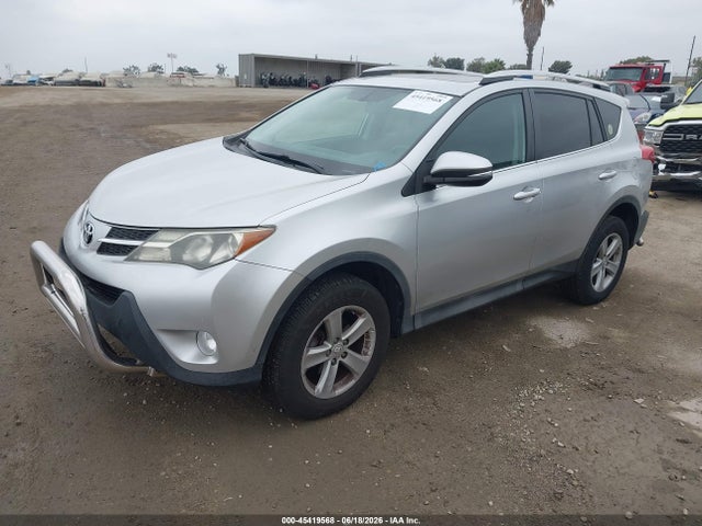 Toyota Rav4 Xle 2014 2T3RFREV7EW198464 Image 2