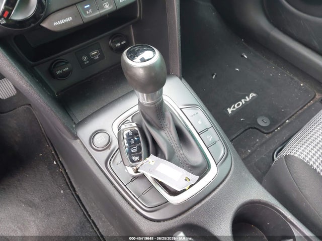 Hyundai Kona Sel 2018 KM8K62AA8JU101397 Image 11