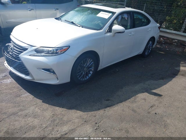 45419651 :رقم المزاد ، 58ABK1GG5GU014480 vin ، 2016 Lexus Es 350 مزاد بيع