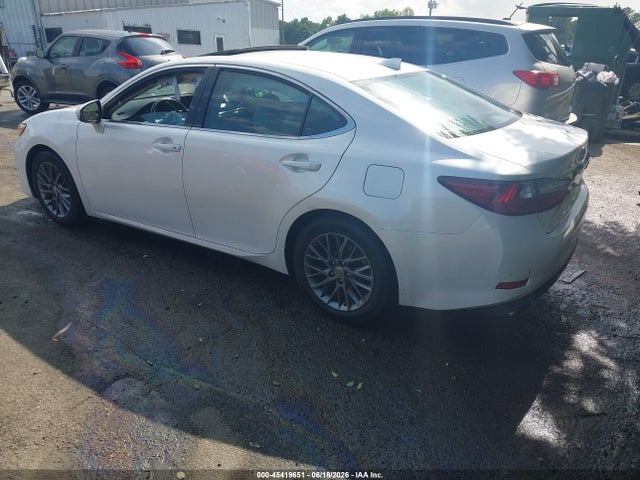 45419651 :رقم المزاد ، 58ABK1GG5GU014480 vin ، 2016 Lexus Es 350 مزاد بيع
