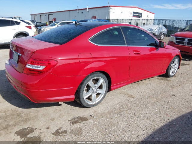 WDDGJ4HB1FG431249 Mercedes-Benz C 250