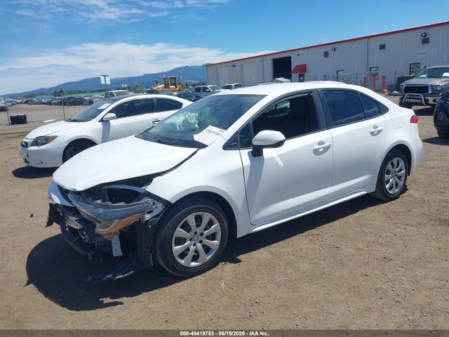 JTDEPRAE5LJ040458 Toyota COROLLA LE