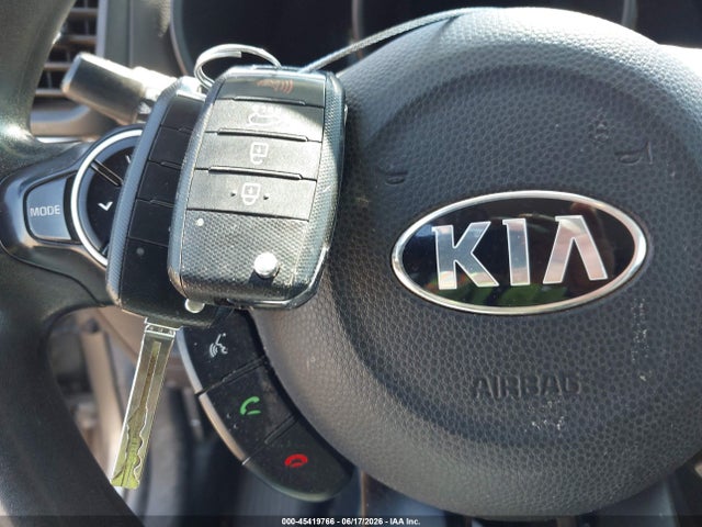 KIA SOUL + 2018 KNDJP3A5XJ7530478 Image 11