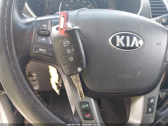 KIA SORENTO LX 2014 5XYKT3A69EG523300 Image 11