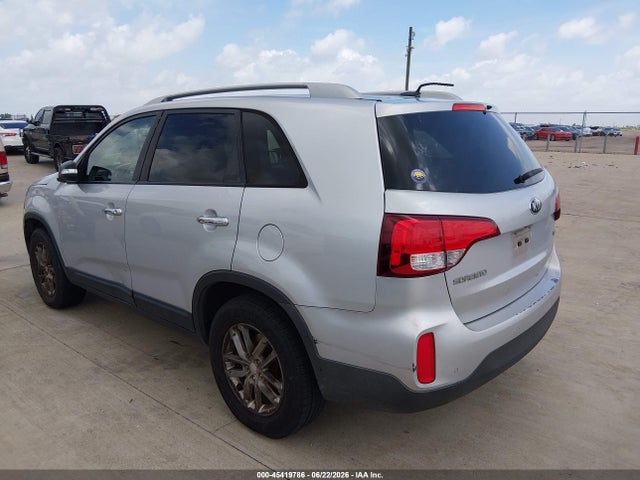 KIA SORENTO LX 2014 5XYKT3A69EG523300 Image 3