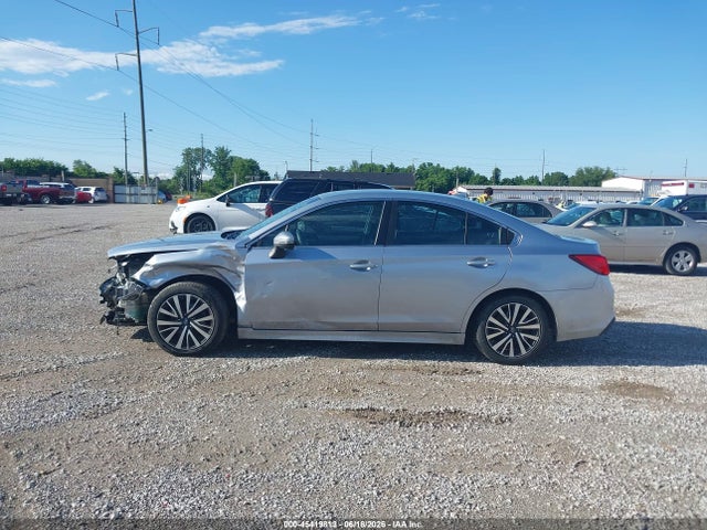 Продаж на аукціоні авто 2018 Subaru Legacy 2.5i Premium, vin: 4S3BNAF65J3042630, номер лоту: 45419813